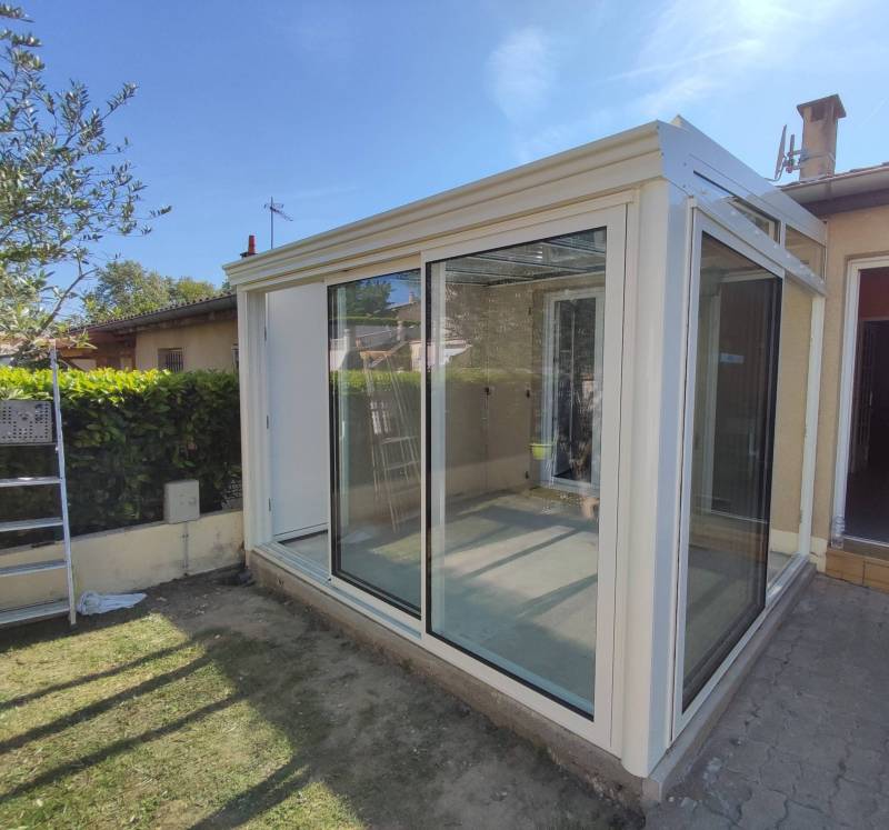 Réalisation d’une véranda sur mesure en alu et PVC à Saint-Sulpice près de Toulouse